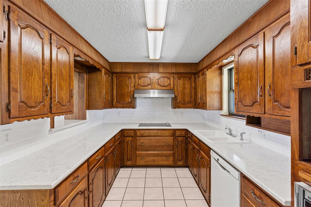 T EVITTS - Residential