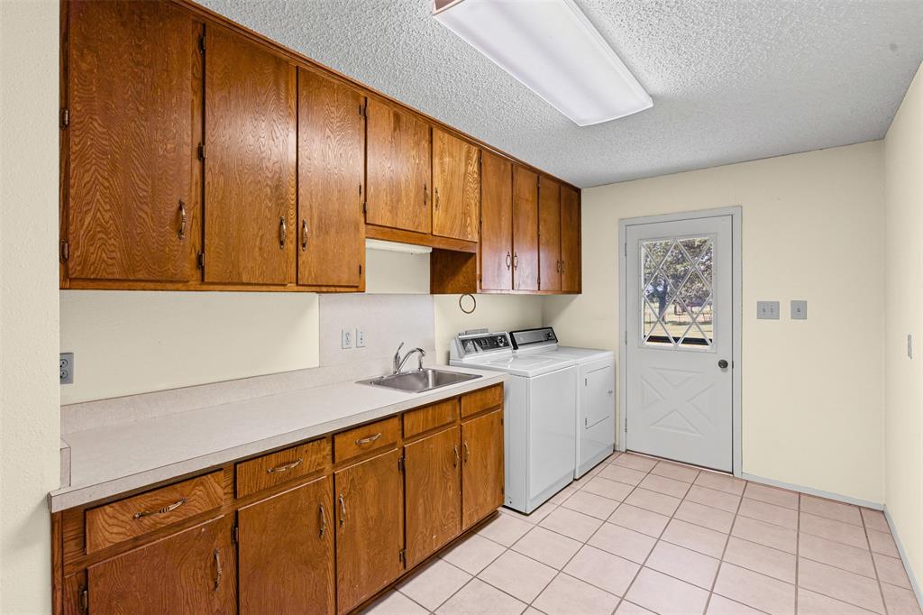 T EVITTS - Residential