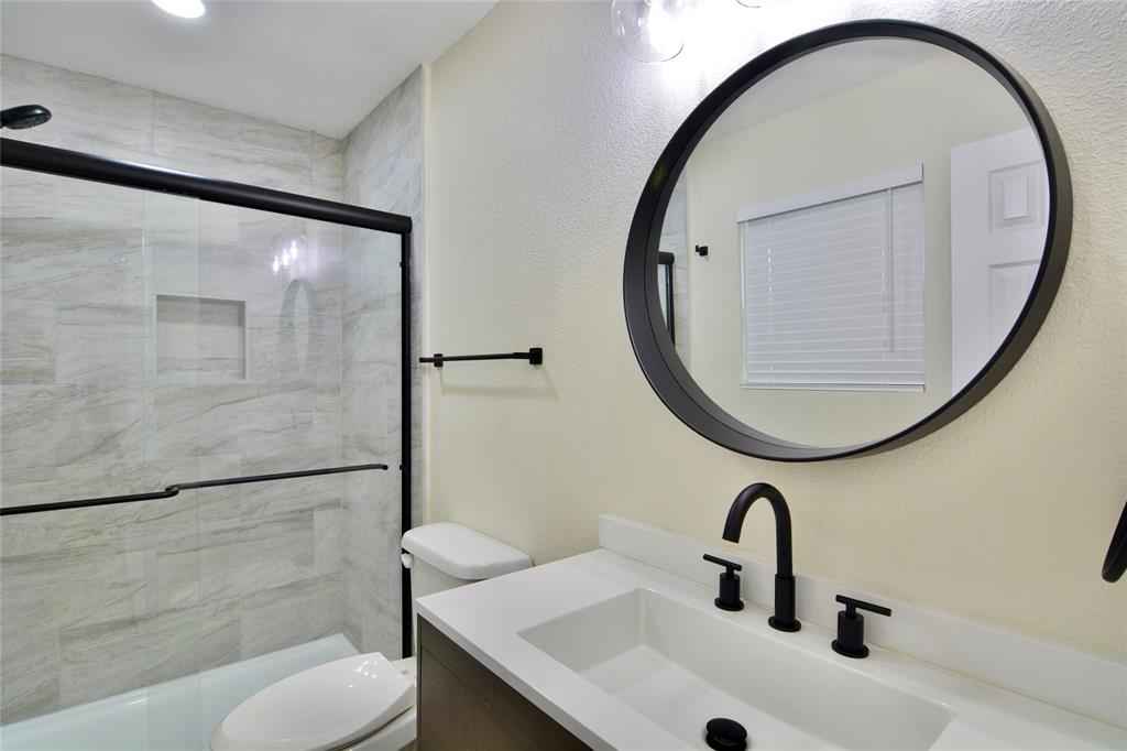 Murphy J R Add - Residential Lease