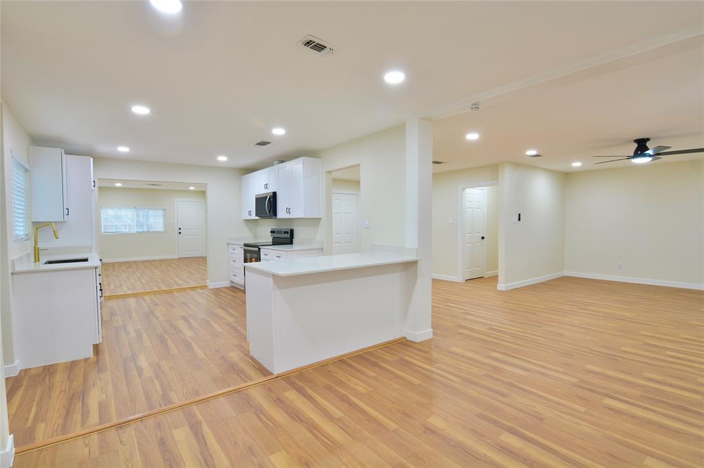 Murphy J R Add - Residential Lease