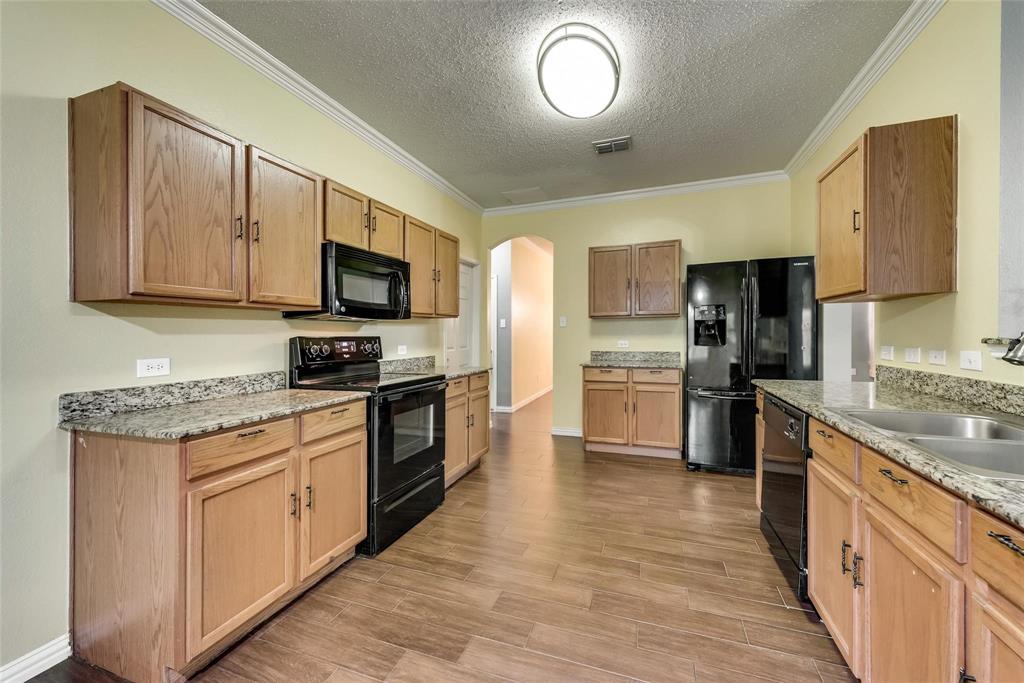 2002 Northridge Drive