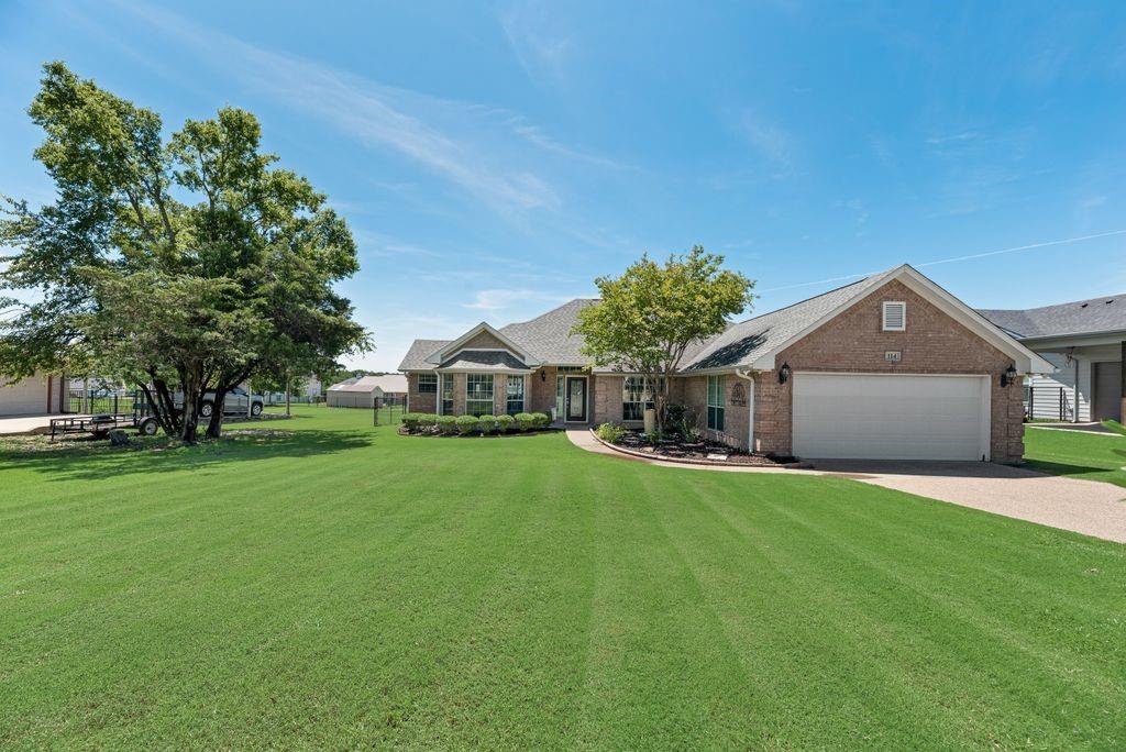 114 Crockett Drive