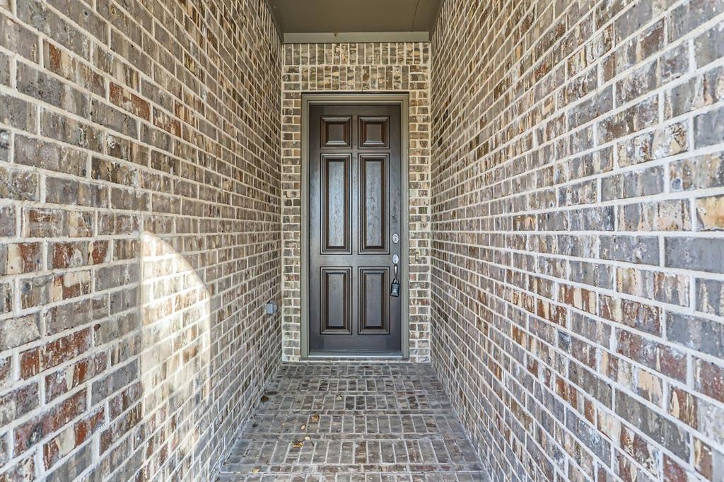 1213 Hundgate Way