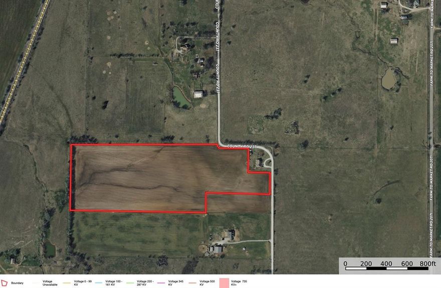 25 acres of level farm land with over 500 feet of road frontage.  Ag exempt. Possible uses include a single family homestead, development, farming, or investment.  Easy access to I-35 and FM 2071.   Electricity is available.  Deed restrictions to include: No commercial business unless agriculture related. No mobile homes or portable homes.  No structure over 70 feet tall.