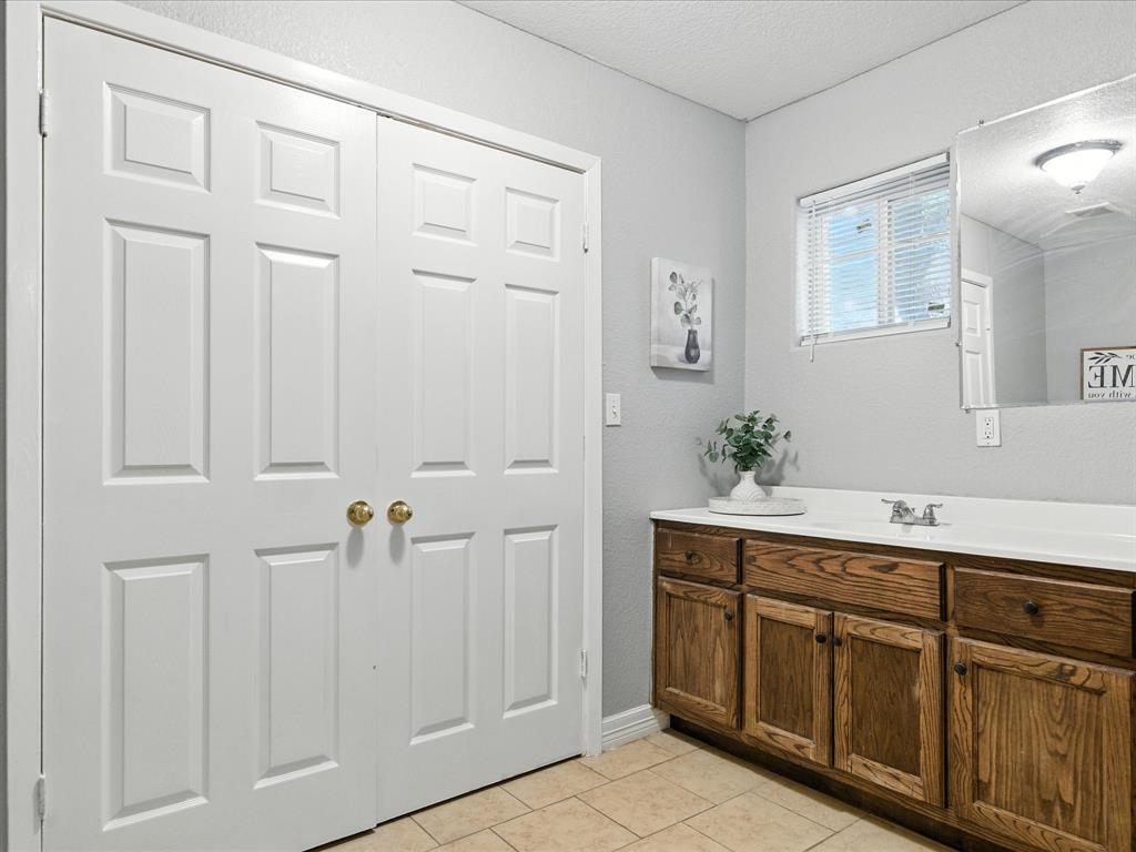 Forest Oaks Add - Residential