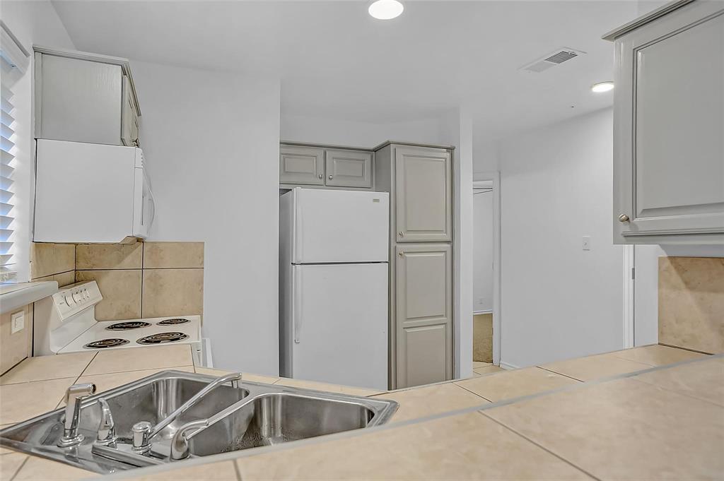 College Park Add - Residential Lease