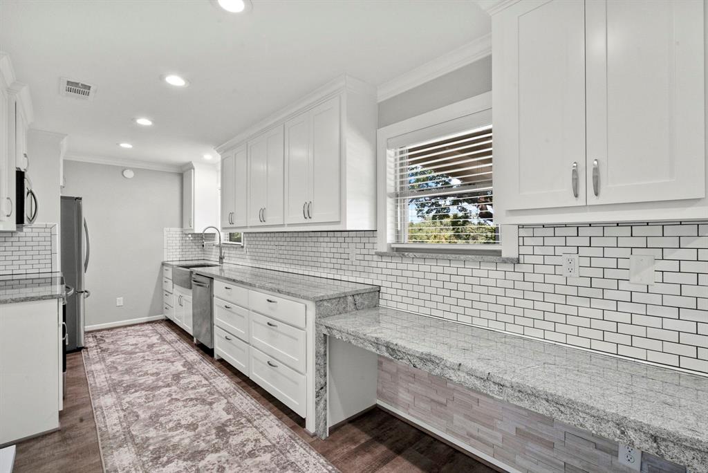 Roselawn 02 - Residential Lease