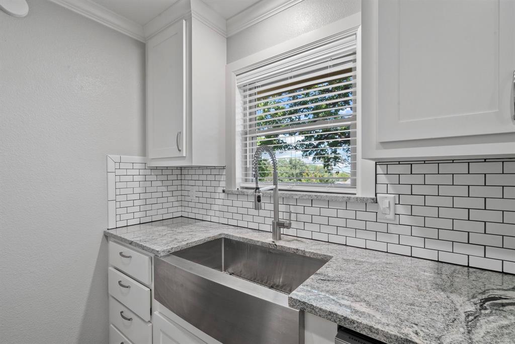 Roselawn 02 - Residential Lease