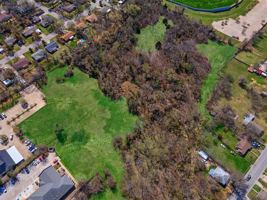 Can be sold in 3 separate sections. 
Top section $8.5 a square foot for the 2.25 acres, middle section $7.5 a square foot for the 1.6 acres and bottom section on Eureka is 2.1 acres and can be sold at 6 dollars per square foot. 
High traffic commercial land listing in the heart of Weatherford Texas is finally for sale. Location is walking distance from Weatherford Regional Medical Center Hospital. This prime location of land is located next to medical offices and is approximately 257,348 square feet. LOCATION is only 2 miles from interstate 20! Call for options and ideas for building uses.