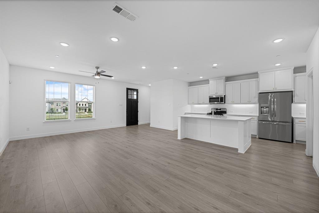 8905 Stablehand Mews