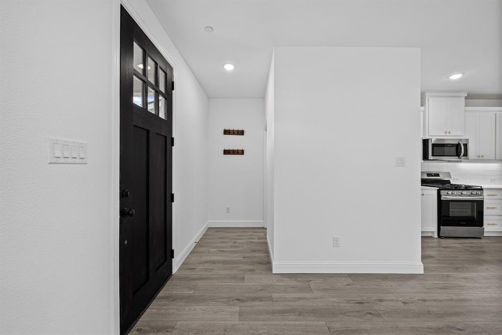 8905 Stablehand Mews
