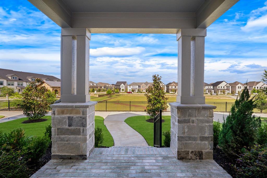 8905 Stablehand Mews