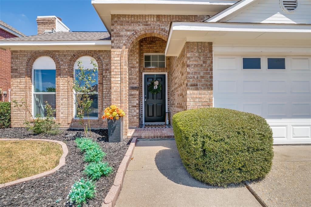 1562 Shalfont Lane
