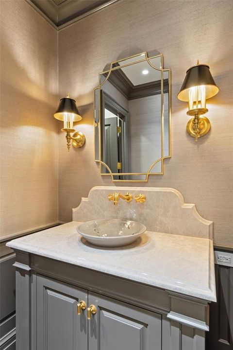 Tiny photo for 4259 Bordeaux Avenue, Highland Park, TX 75205 (MLS # 21251112)