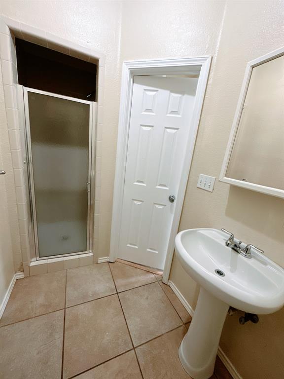 College Hill Add - Residential Lease