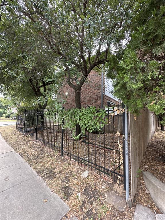 College Hill Add - Residential Lease