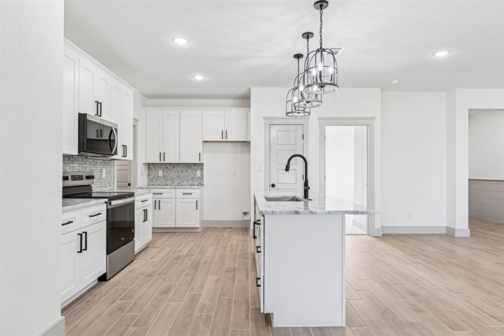 Canyon Creek - Residential