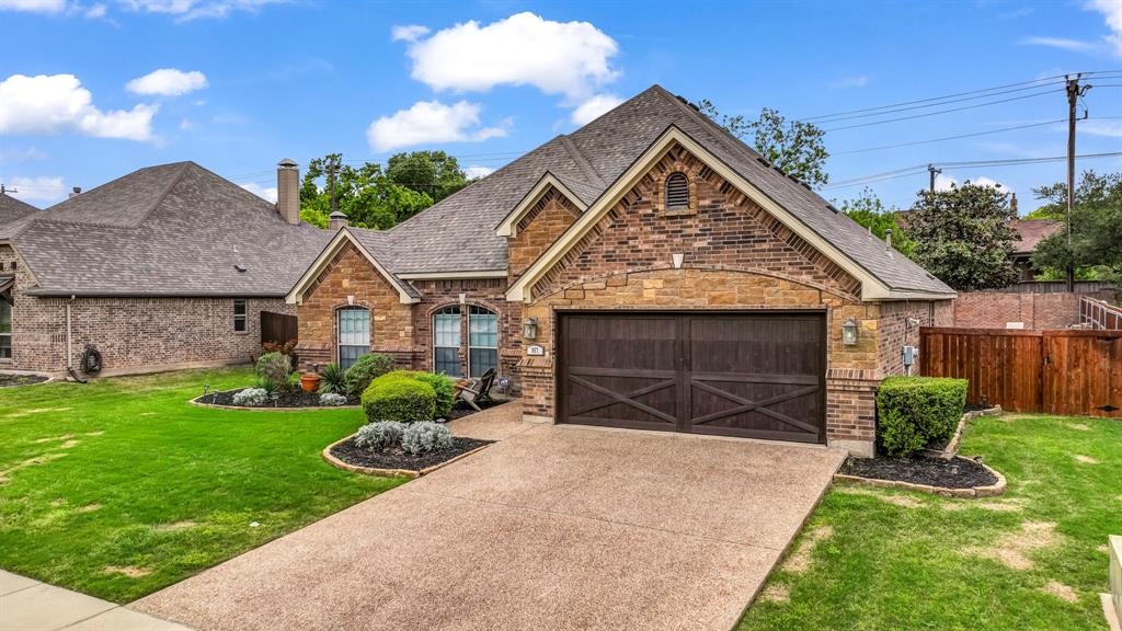 917 Thistle Hill Trail