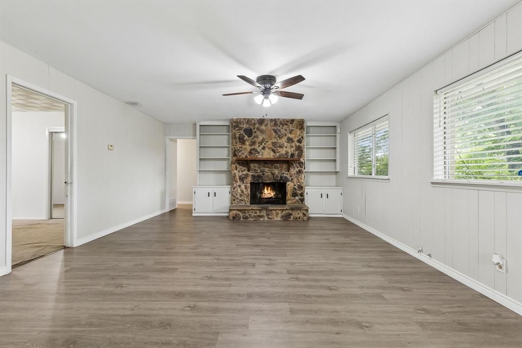 Photo of 2617 Westview Drive, Mesquite, TX 75150 (MLS # 21233460)