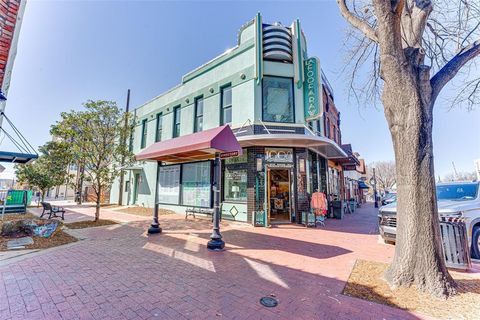 1008 E 15th Street Plano TX 75074