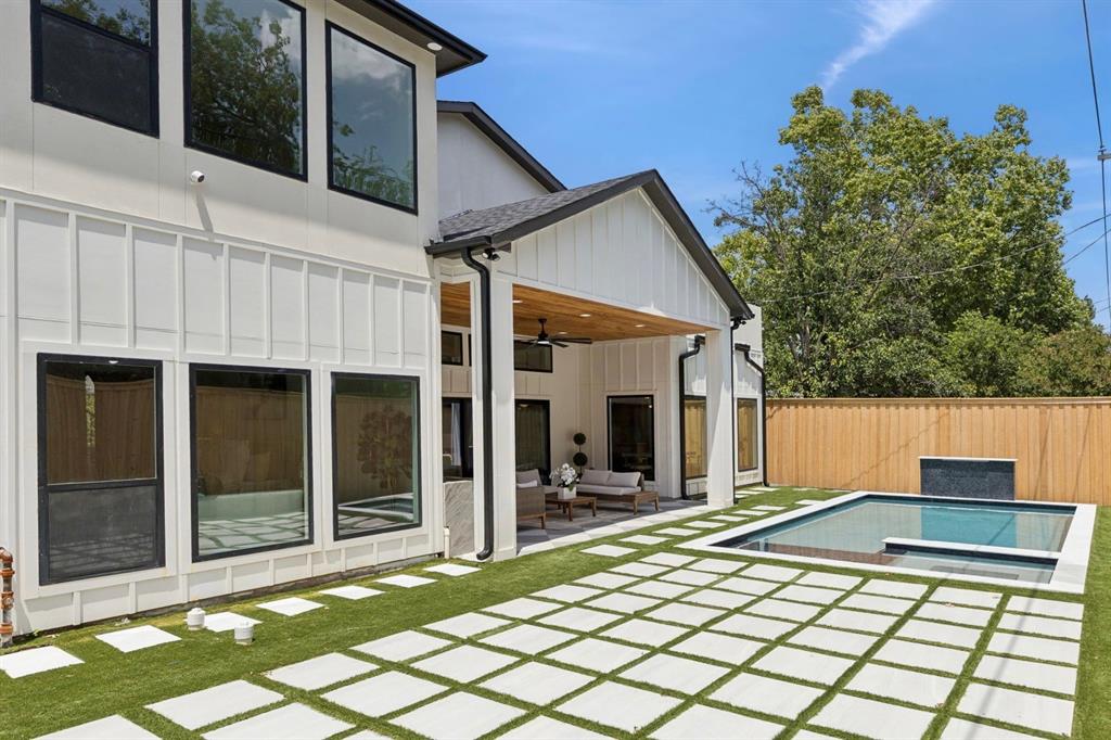 DAVILLA DRIVE ESTATES - Residential