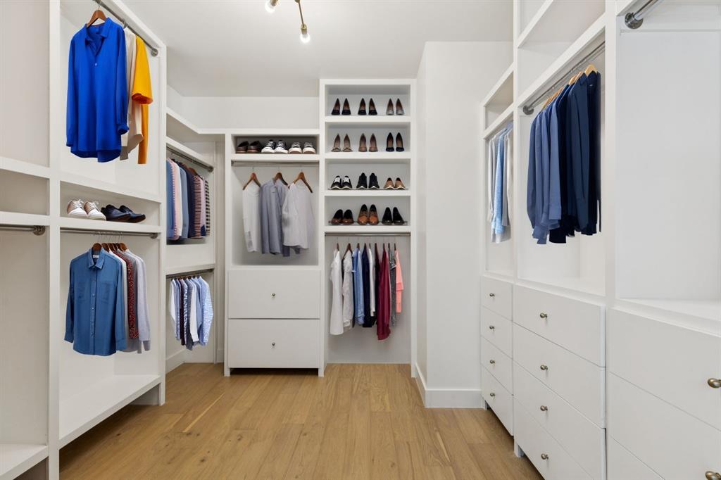 DAVILLA DRIVE ESTATES - Residential