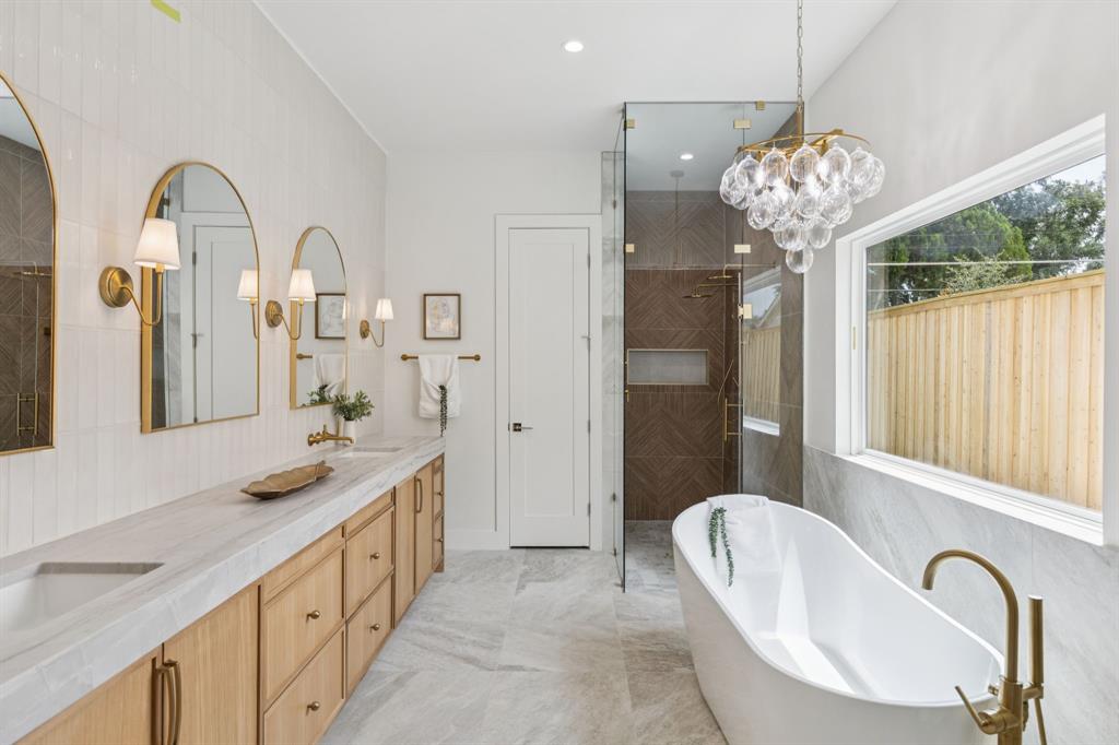 DAVILLA DRIVE ESTATES - Residential