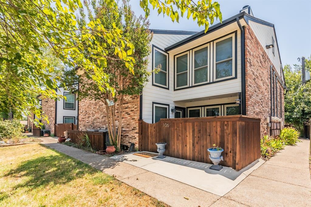 714 E Wall Street 106