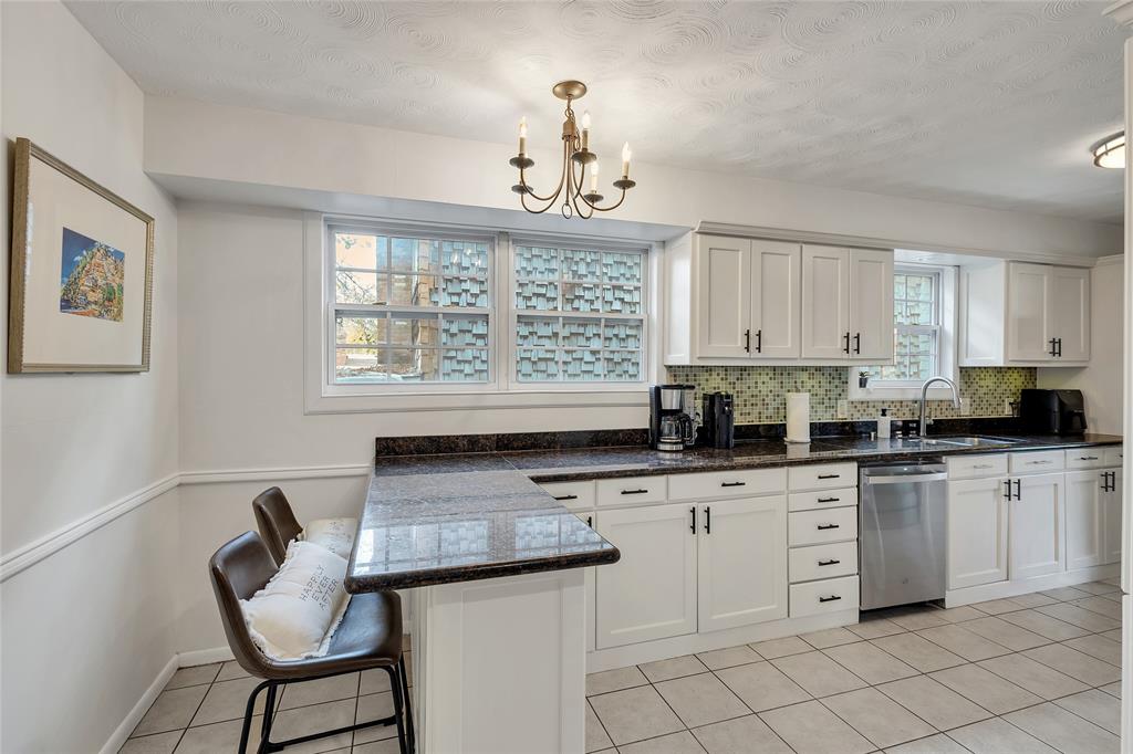 Eastwood 01 - Residential Lease