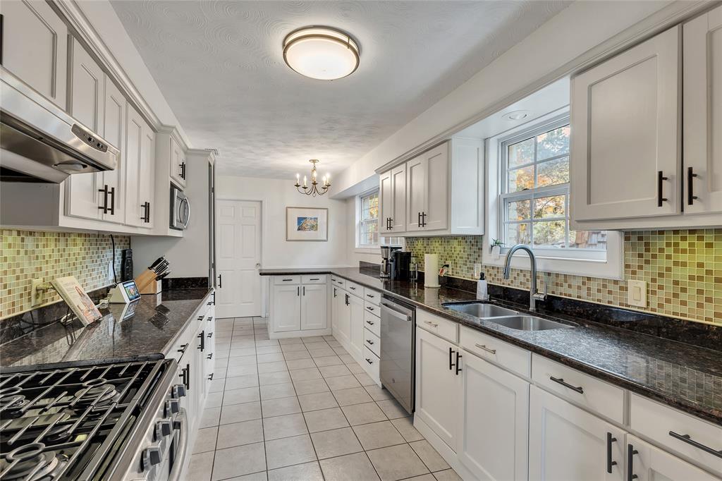 Eastwood 01 - Residential Lease