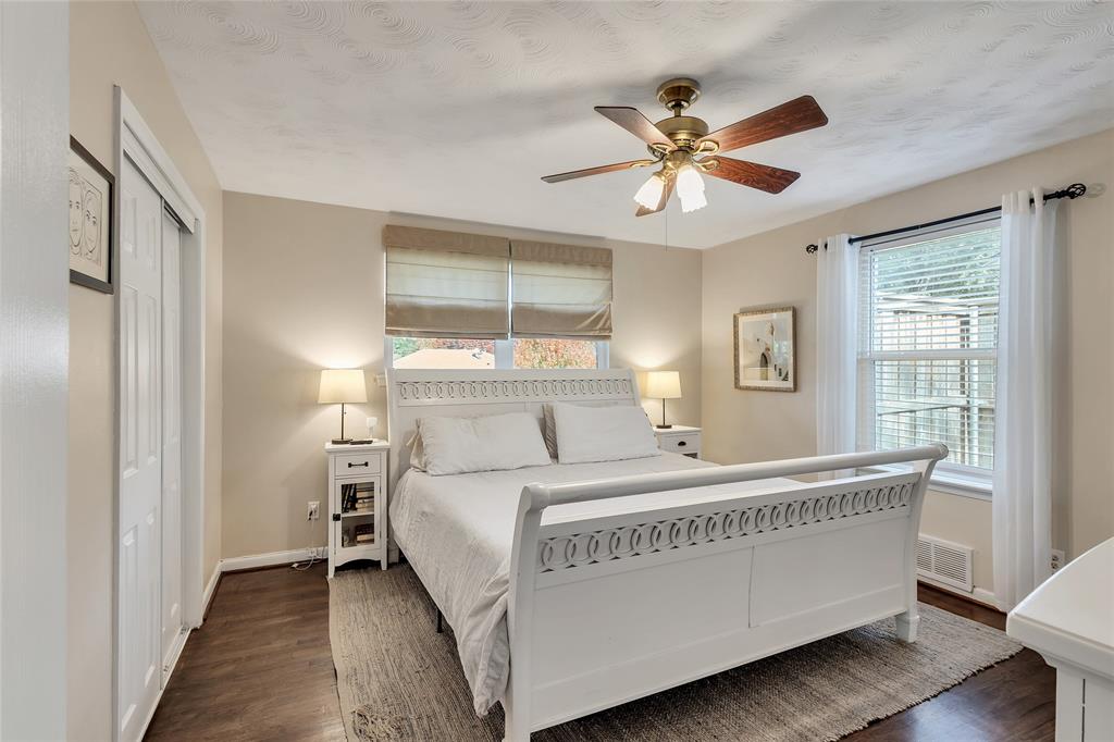 Eastwood 01 - Residential Lease