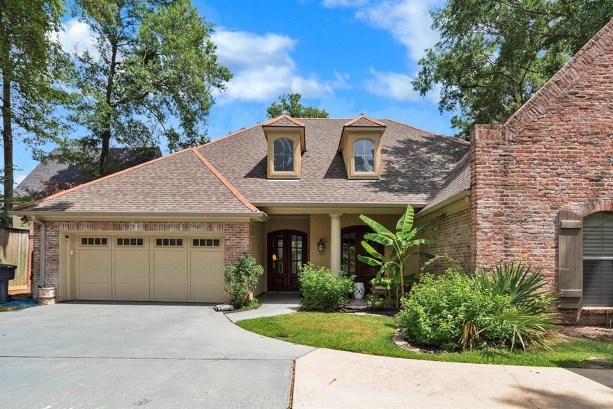 Beautifully SECLUDED in the heart of South Highlands! This lovely custom built home has so many special features and upgrades you will not want to miss. Sub Zero refrigerator, Wolf Range, built in ice maker, built in wine cooler, coffee bar, Quartzite island, wet bar, real hardwood floors, 2 blue light HVAC filtrations systems, two 80 gallon HW heaters on a heat line for continuous hot water, surround sound speakers on interior and exterior, 2 attics with flooring perfect for extra storage, a private office with gorgeous custom built floor to ceiling wood bookshelves, new paint, Khoi pond with fountain, irrigation system, stamped concrete design patio and front porch, gas lantern, gas line access on patio, 2021 roof, mature landscaping throughout, and additional parking behind electric iron gate. 4 bedrooms, 4 full baths. Guest or MIL suite has its own private full bath, plus the bonus room upstairs that could be used as a 5th bedroom with private full bath. This STUNNING property is centrally located to wonderful shopping, fabulous restaurants, Norton Art Gallery, 4 miles from downtown and much more. Make an appointment to come see this lovely home today!
TV in family room RESERVED.