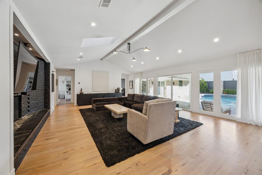 6214 Danbury Lane