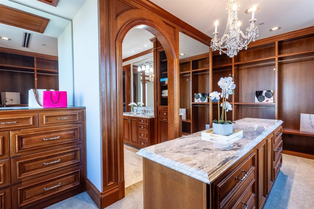 Stoneleigh Residences - Residential