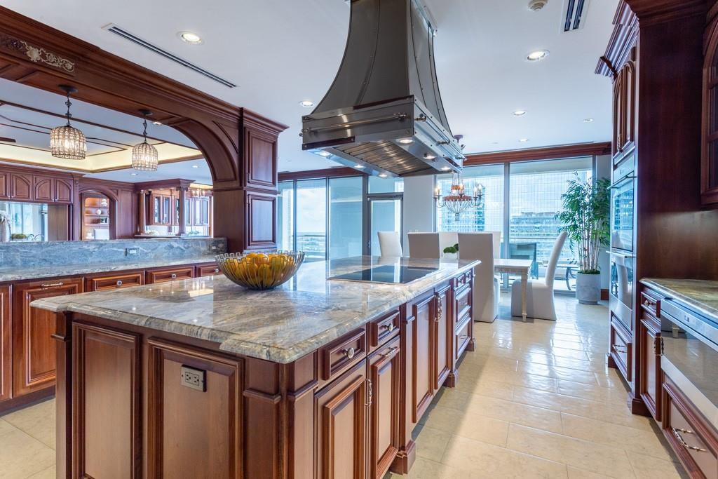 Stoneleigh Residences - Residential