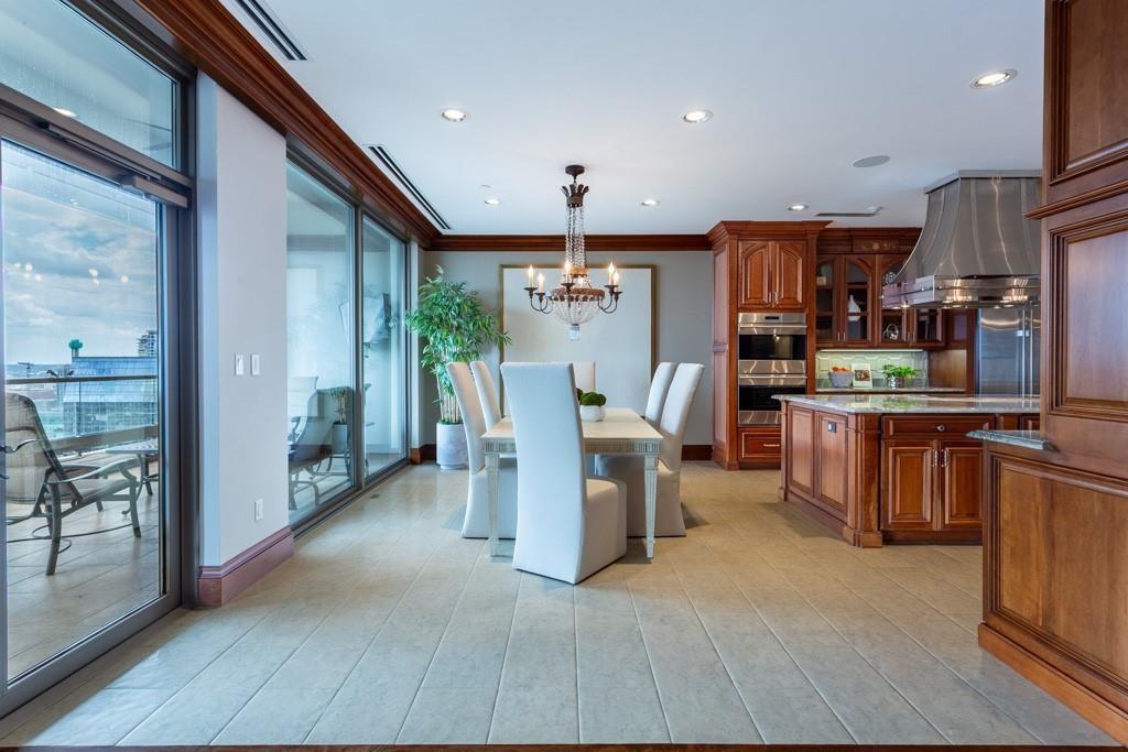 Stoneleigh Residences - Residential