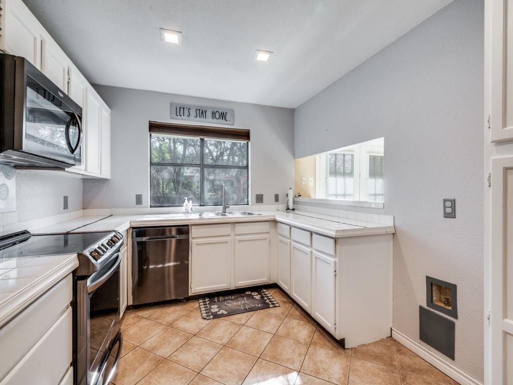 Turf Club Estates Add - Residential