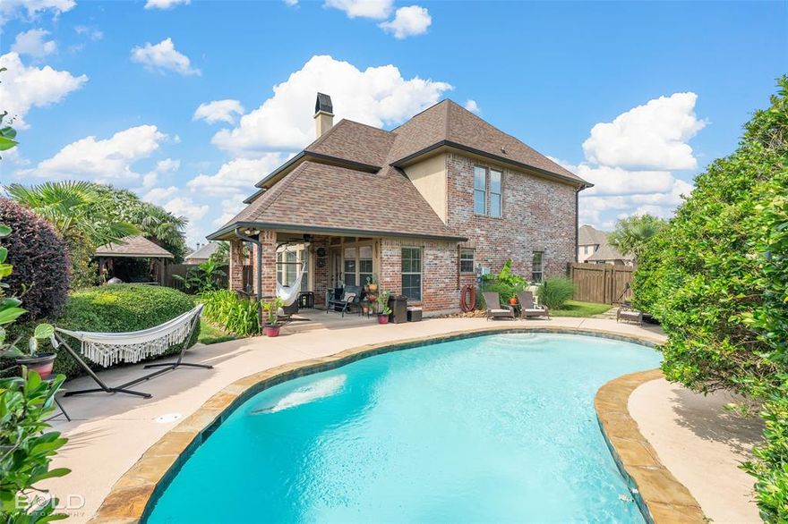 AVAILABLE 10-01-2025. Welcome to your private oasis in the gated community of Norris Ferry Landing. This stunning 4-bedroom, 2.5-bathroom home is a perfect blend of style and comfort. The formal living room, complete with a cozy fireplace, sets the tone for this elegant abode. The master suite is a true retreat, featuring a stand-up shower, jacuzzi tub, and double vanity sinks. The kitchen is a chef's dream with granite countertops,  tons of storage, and a breakfast bar. The formal dining room is perfect for hosting dinner parties, while the bonus room and flex room offer additional space for various activities. The house also boasts hardwood floors, a 2-car garage, and is wired for security. The outdoor space is equally impressive with a covered patio, gazebo, and an inground pool, all surrounded by a privacy fence. The property is beautifully landscaped and equipped with a sprinkler system. The tankless hot water heater ensures you'll never run out of hot water. The home is part of an HOA, offering additional amenities and peace of mind. This 2-story home is a true gem in a desirable location. Pool service and flower bed maintenance included with rent. Waived application fee for active-duty military. Pets subject to approval with $300 nonrefundable fee up front, and $200 each additional pet. NO AGGRESSIVE BREEDS. Tenant must carry renters insurance. Tenant is responsible for any minor maintenance needed on property. Tenant is responsible for all utilities. NO SMOKING ALLOWED. Tenant must abide by all city ordinances and community restrictions if applicable.