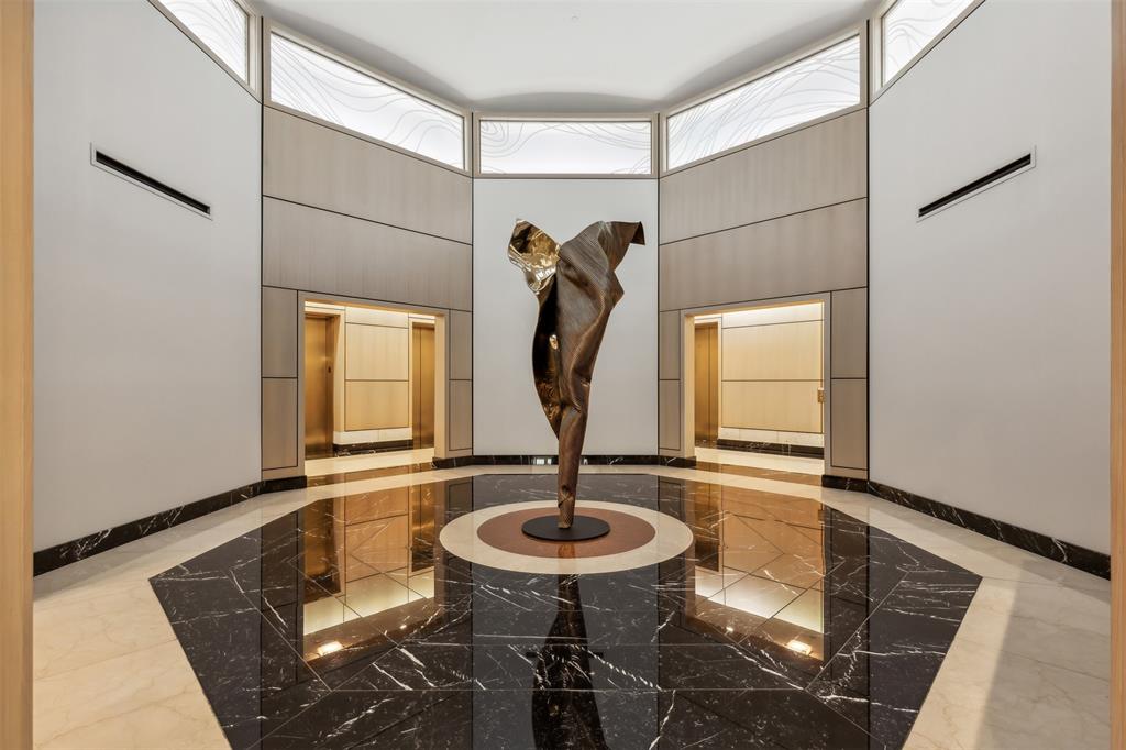 Tower Residential Condo I - Residential Lease