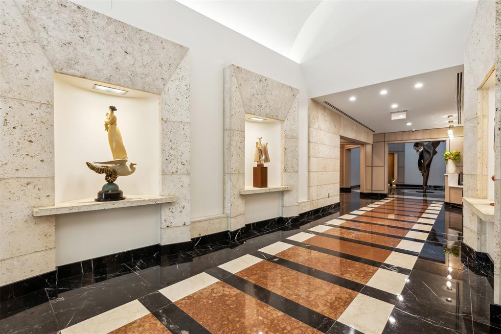 Tower Residential Condo I - Residential Lease