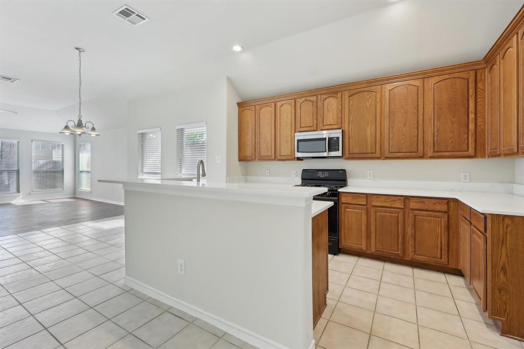 McKinney, Texas 75070, United States, 3 Bedrooms Bedrooms, ,2 BathroomsBathrooms,Residential,Active,116553