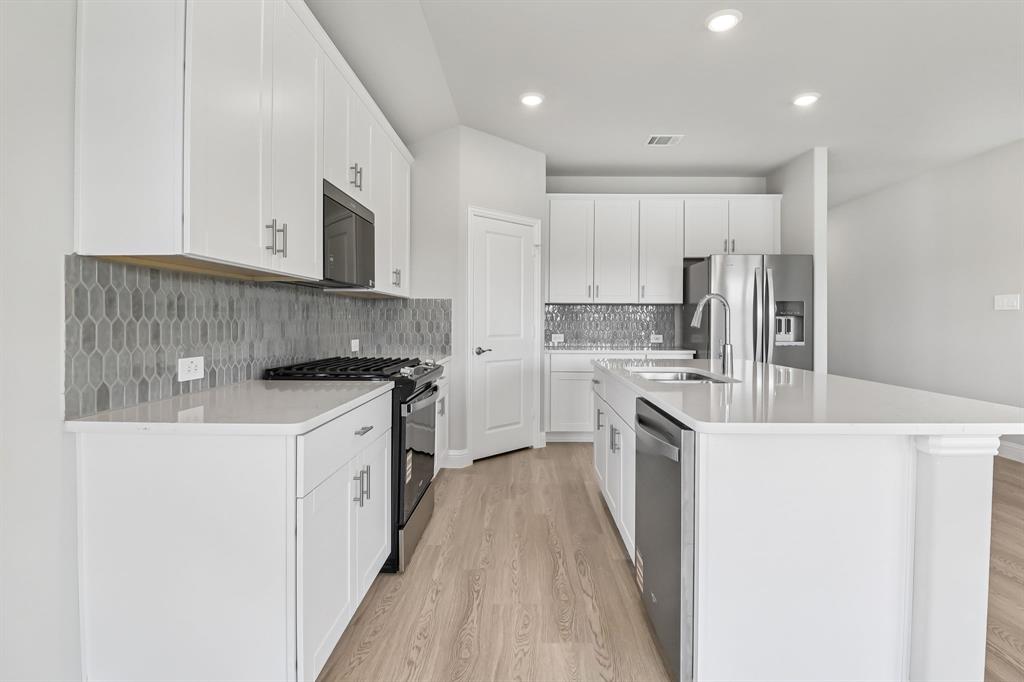 2115 Dunbar Drive