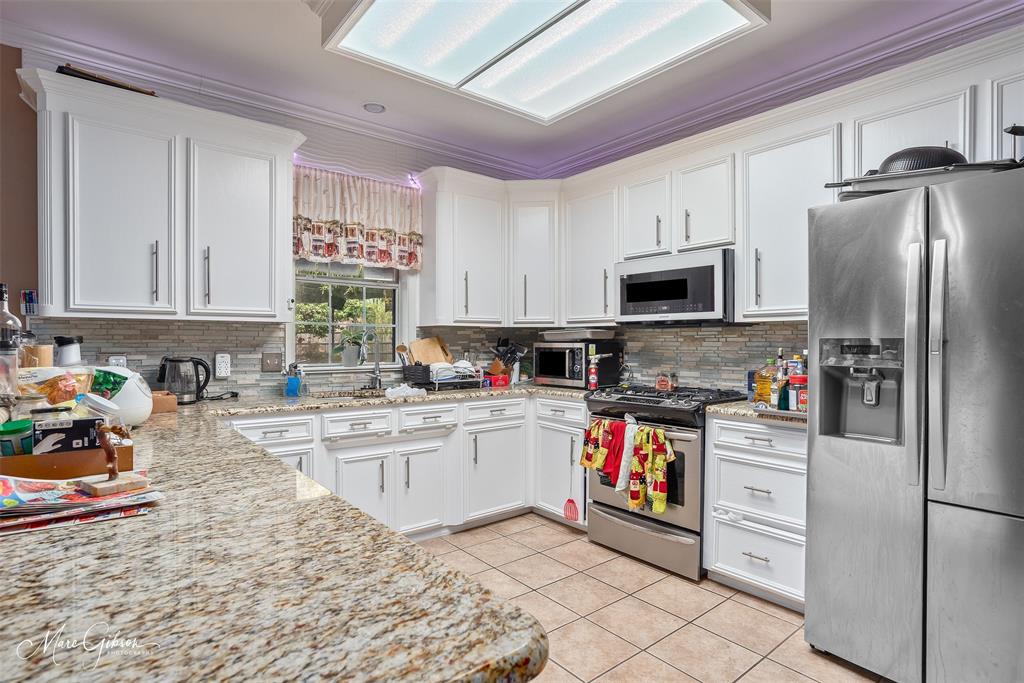 221 Ridgefield Drive