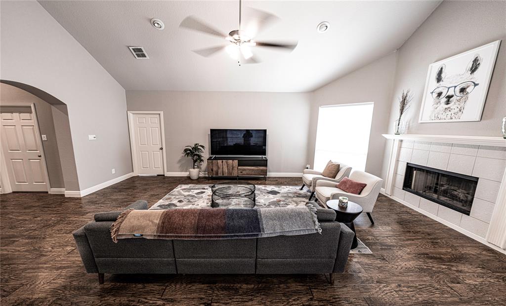 Waterford Park 02 - Residential Lease