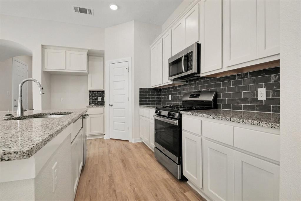 5520 Yarborough Drive