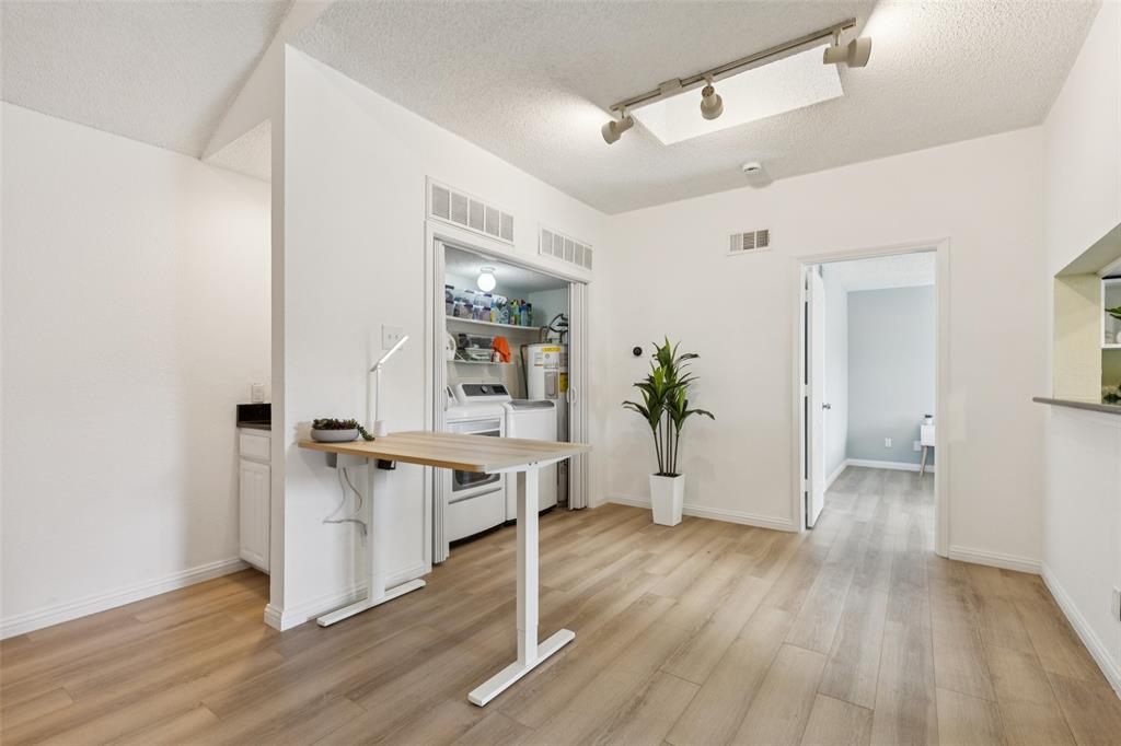 Monticello Crossroads Condo Ph 01-03 - Residential