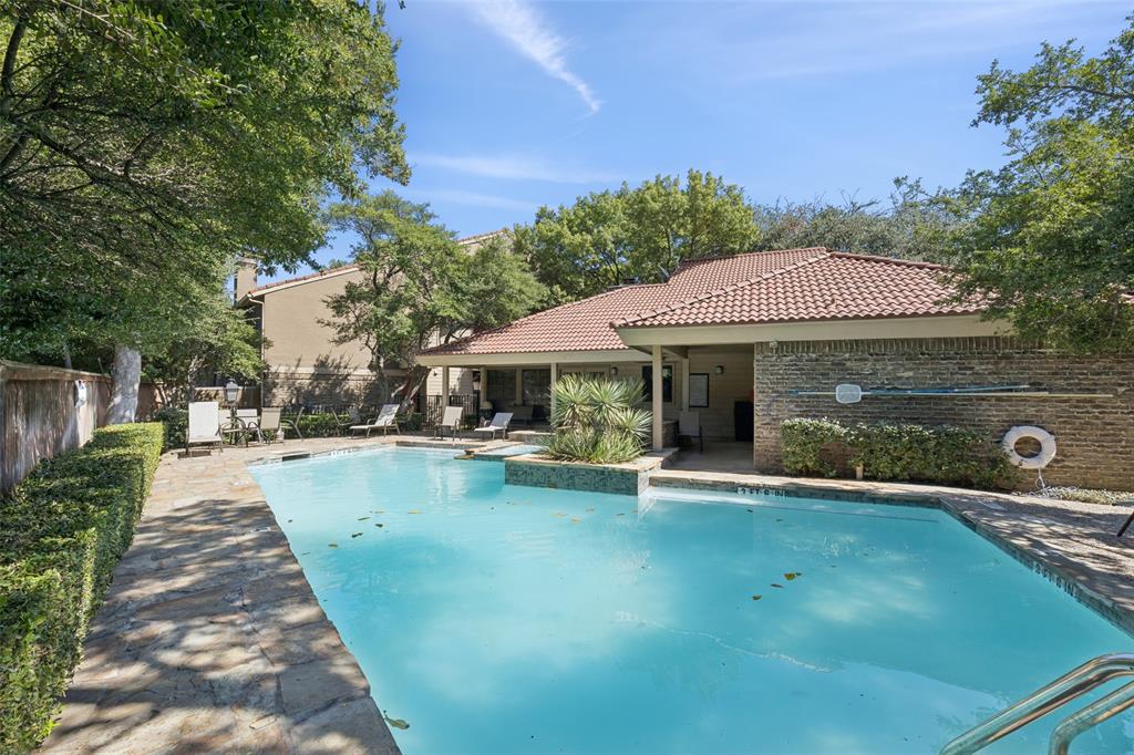 Monticello Crossroads Condo Ph 01-03 - Residential