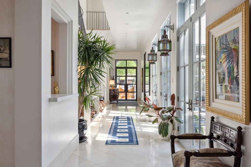 4222 Brookview Drive