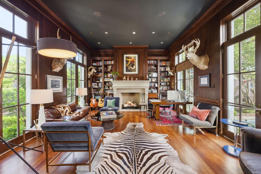 4222 Brookview Drive