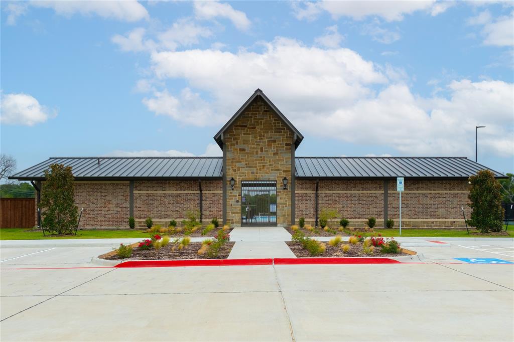 Churchill - Residential